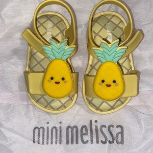 New Mini Melissa pineapple sandals toddler size 6